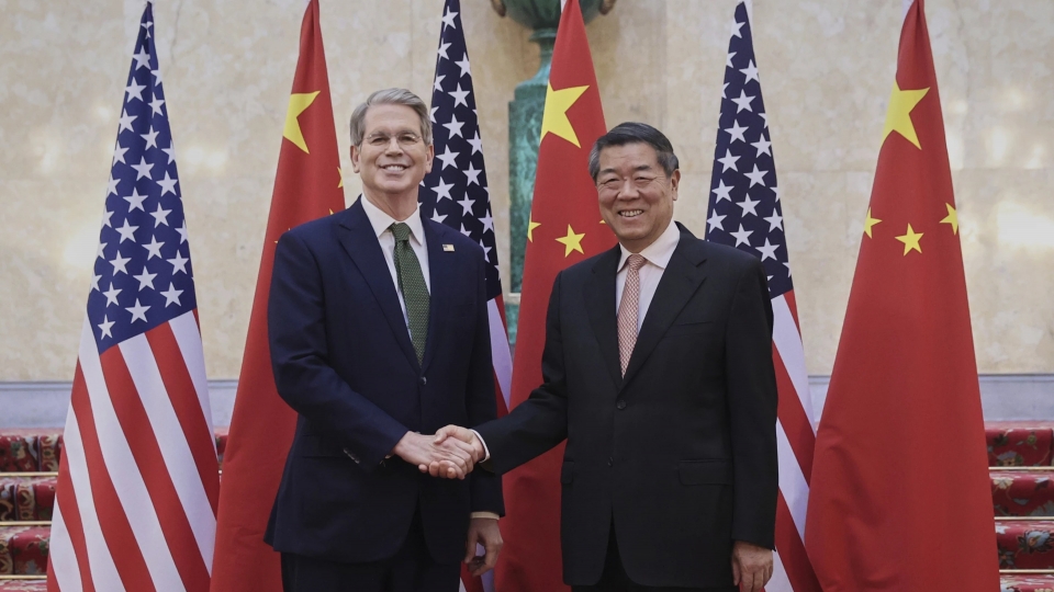 us-china.jpg
