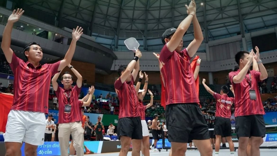vietnam-pickleball-team-win-silver-at-2026-world-cup.jpg