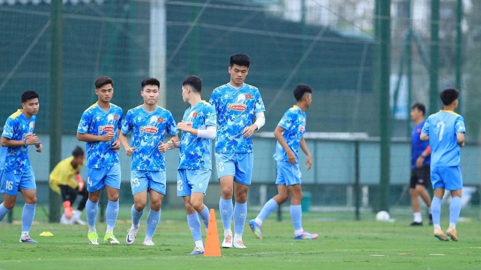 vietnam-u23-players-are-scheduled-to-fly-to-japan-on-sept.-12-for-asiad-20.jpg
