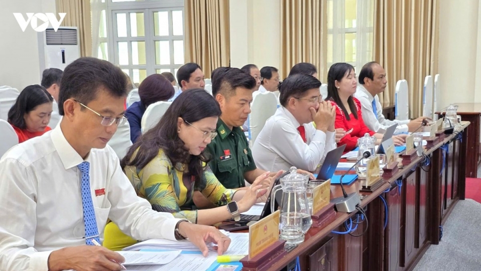 2-cac-dai-bieu-du-ky-hop_1.jpg