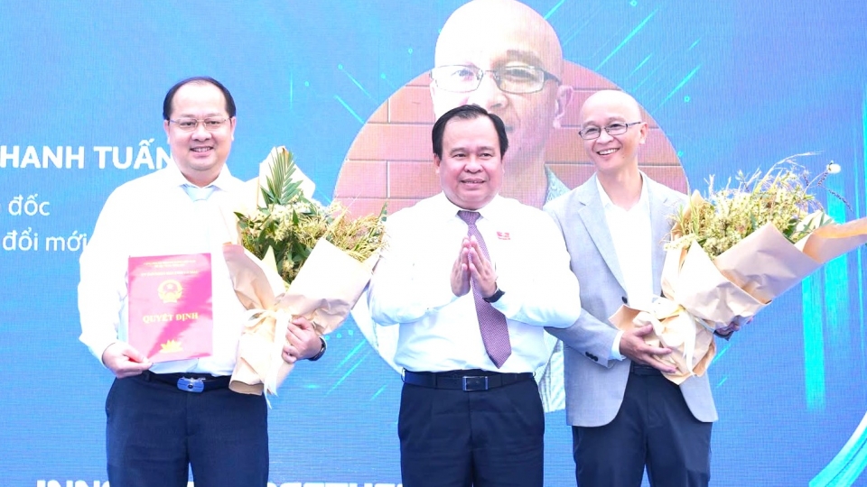 2-vao-cuoi-nam-2025-tinh-ca-mau-thanh-lap-trung-tam-khoi-nghiep-va-doi-moi-sang-tao-voi-muc-tieu-tro-thanh-noi-cac-y-tuong-sang-tao-duoc-tran-trong-uom-tao-va-phat-trien.jpg