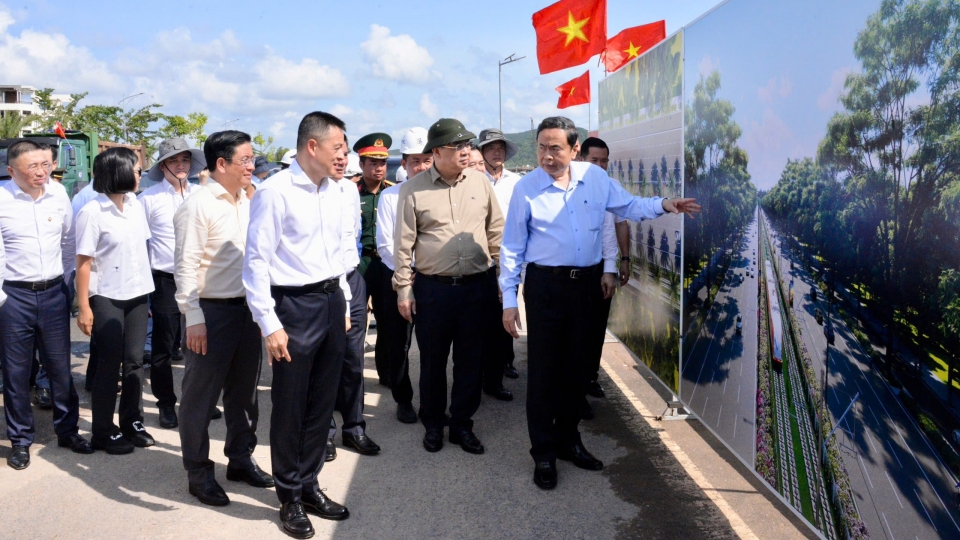 Chủ tịch Quốc hội kiểm tra tiến độ các dự án phục vụ APEC 2027
