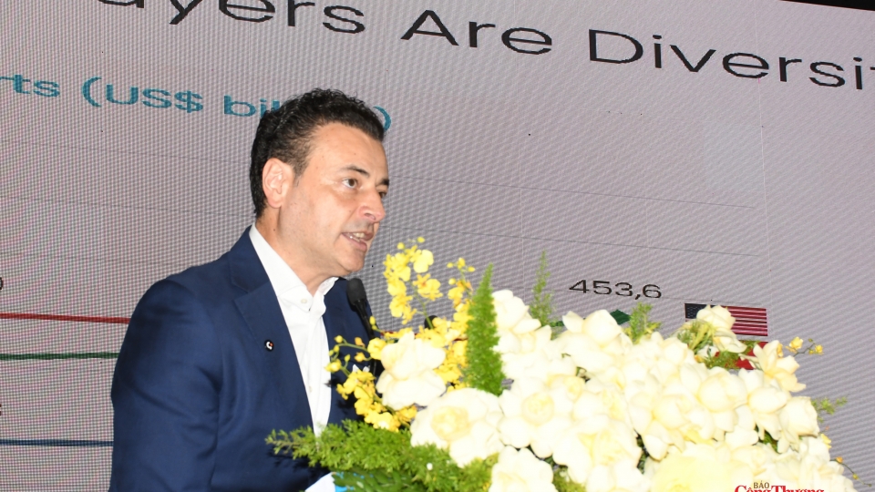 ceo-ascentium-asean.jpg
