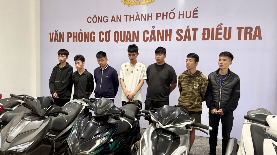 co-quan-cong-an-ra-lenh-bat-tam-giam-doi-voi-7-bi-can.jpg