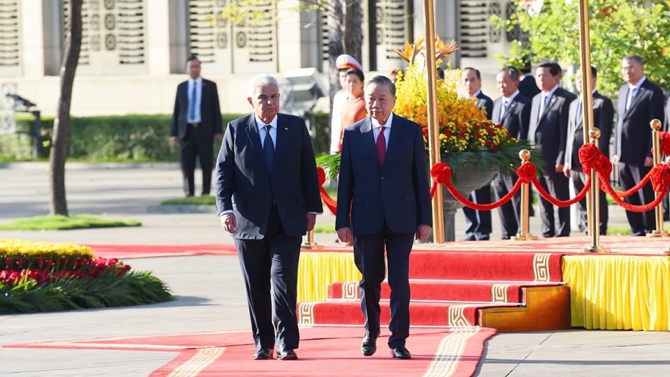 general-secretary-and-president-to-lam-and-president-jose-raul-mulino.jpg