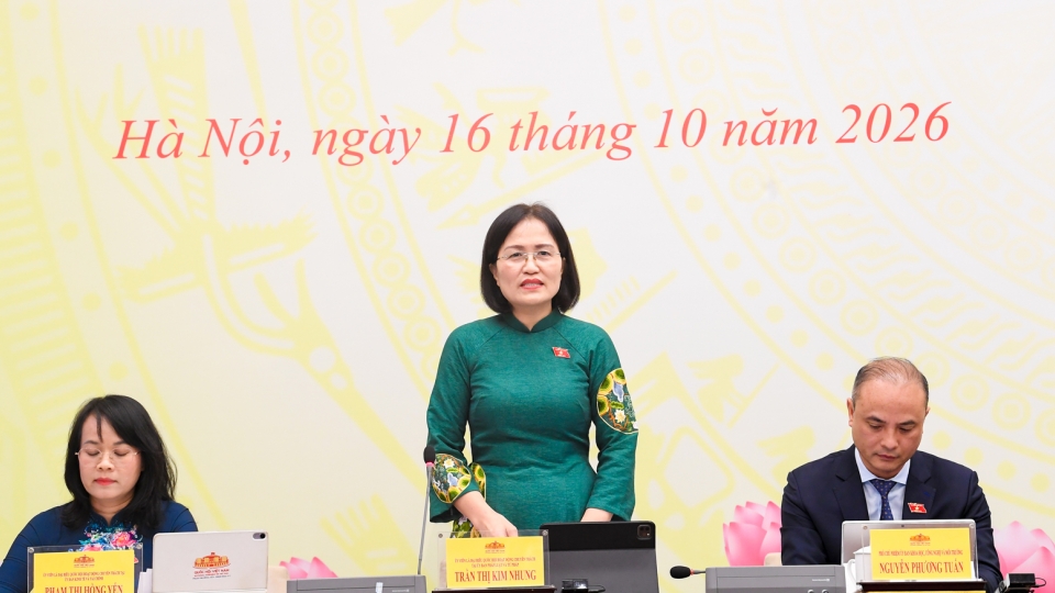 hop-bao-quoc-hoi-1-6048.jpg