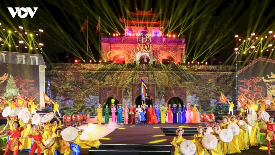 le-hoi-ao-dai-ha-noi-1.jpg
