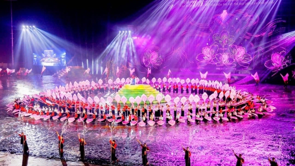 le-hoi-se-co-man-dai-xoe-2026-nguoi-bieu-dien.jpg