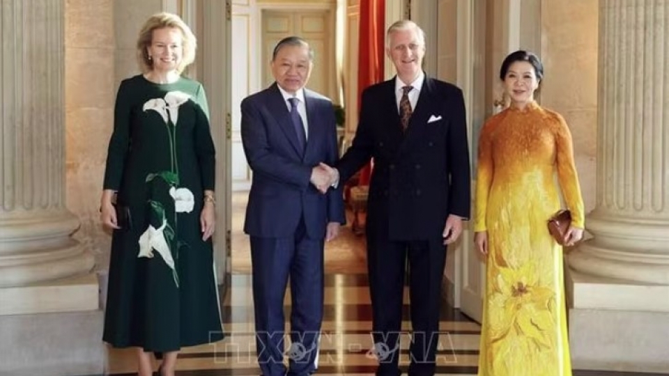 party-general-secretary-and-state-president-to-lam-and-his-spouse-ngo-phuong-ly-meet-king-philippe-and-queen-mathilde-of-belgium_0.jpg