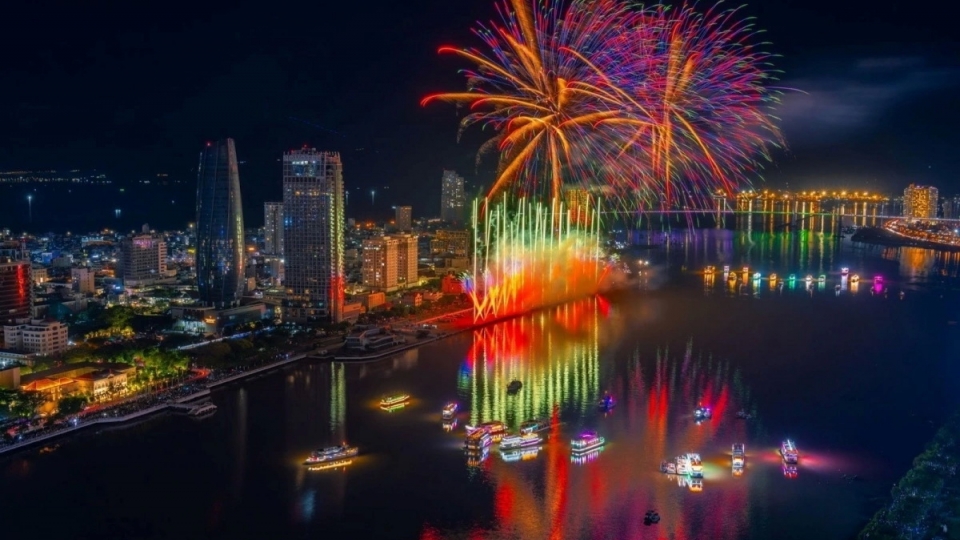 phao_hoa-da-nang.jpg
