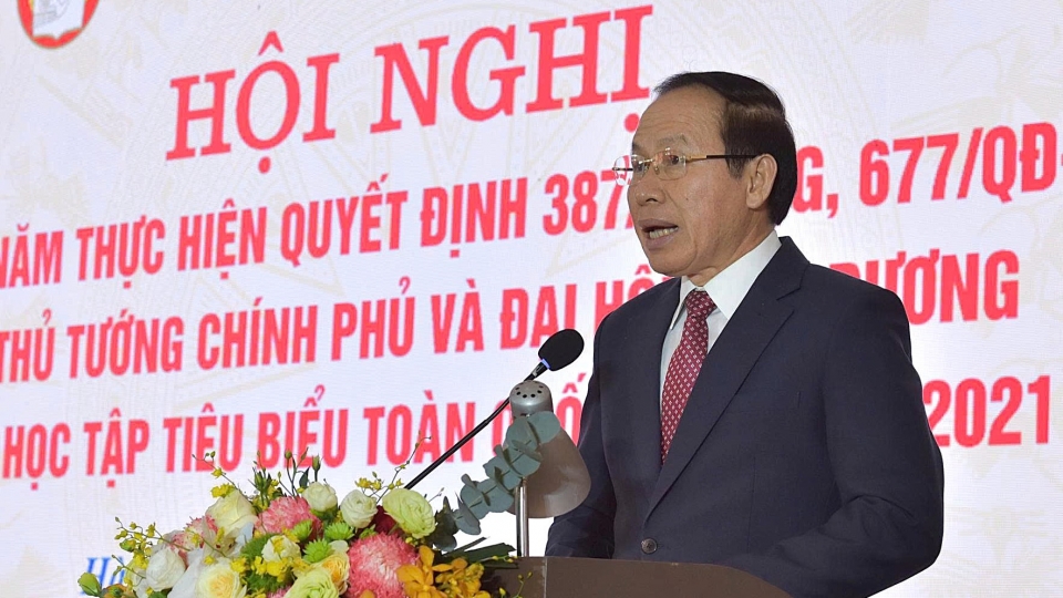 pho-thu-tuong-chinh-phu-le-tien-chau-phat-bieu-tai-hoi-nghi.jpg