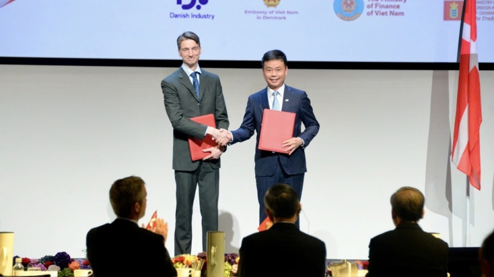 vietnam-denmark-exchange-cooperation-documents.jpg