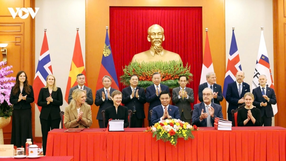 vietnam-efta-free-trade-agreement-signed-in-hanoi.jpg