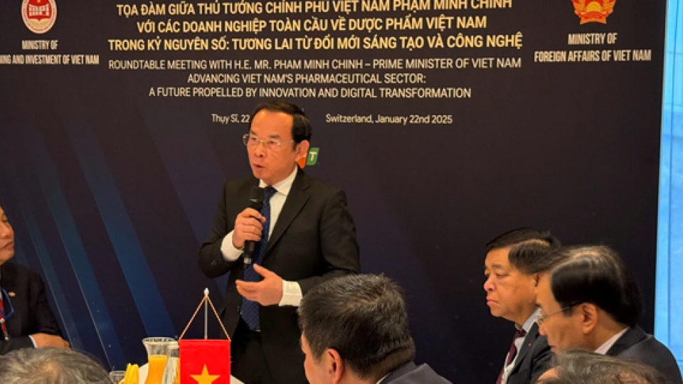 3654858-Tọa-đàm-Dược-phẩm-Việt-Nam-trong-kỷ-nguyên-số---Tương-lai-từ-đổi-mới-sáng-tạo-và-công-nghệ_03.jpg