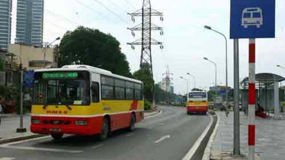 German bank to assist green bus project in Vietnam