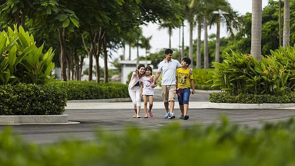 Greening out real estate projects