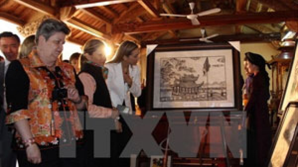 Foreign female diplomats gather on Int’l Women Day