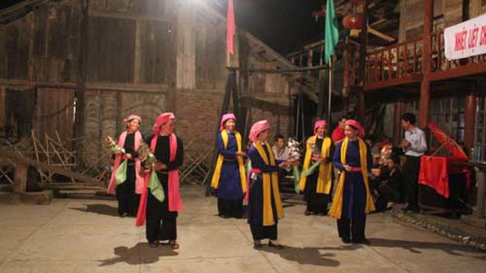 Houses of the Giay