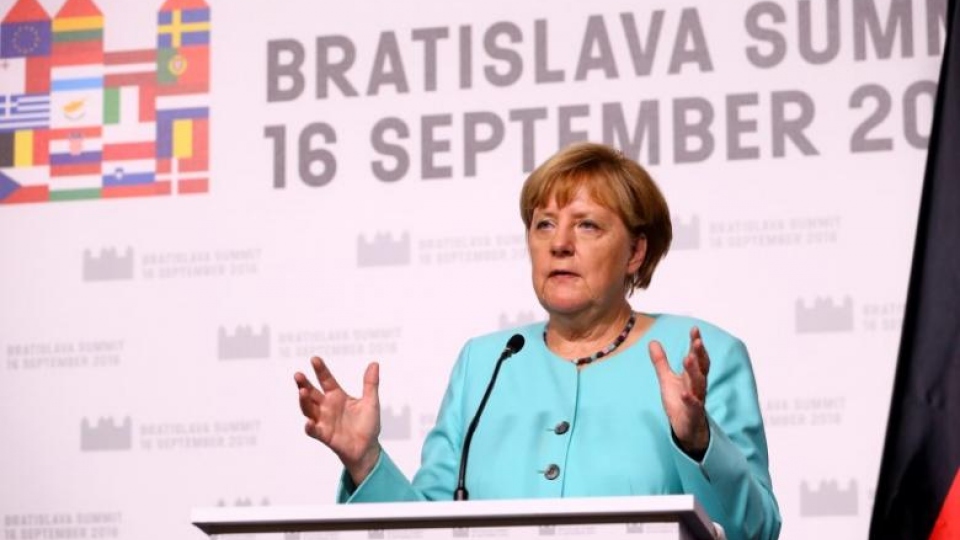 Merkel faces setback in Berlin vote due to migrant fears