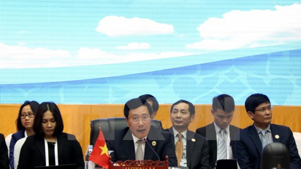 Deputy PM meets foreign ministers on AMM 49 sidelines