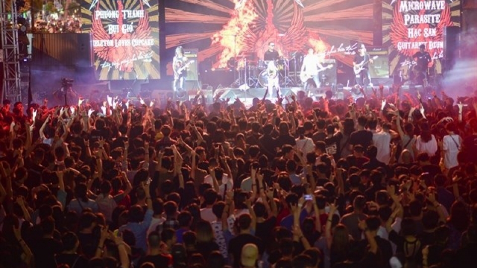 Rock concert raises funds for kids living in remote areas