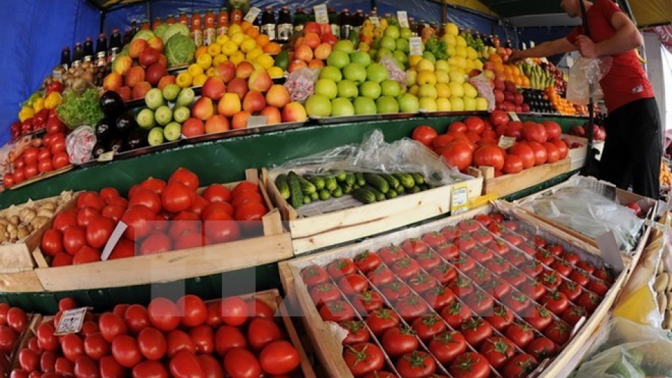 Imports of fruits, vegetables in 8 months surge 37%