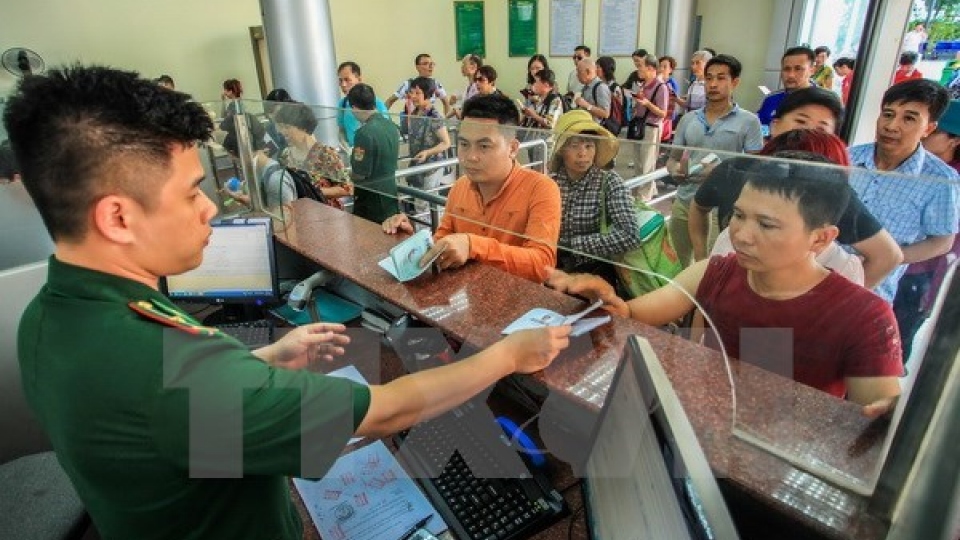 Vietnam – China border tourism booms