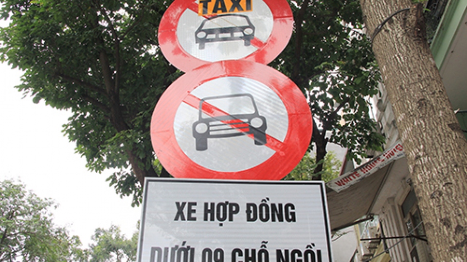 Hanoi proposes plan to ban Uber, Grab cars from 11 key routes