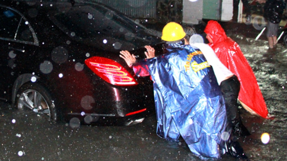 Uber faces Vietnam's scrutiny for 'Saigon has fallen' ad campaign