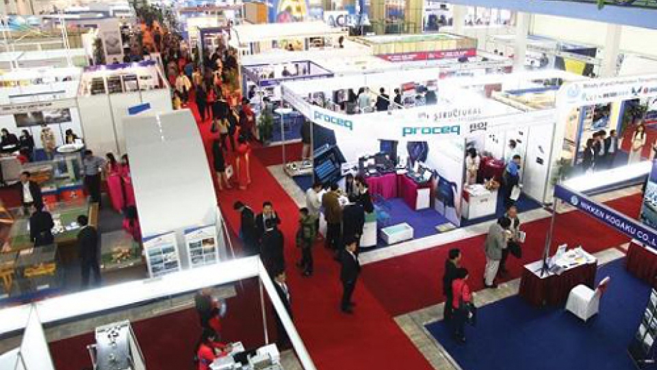 Contech Mining 2015 opens in Hanoi