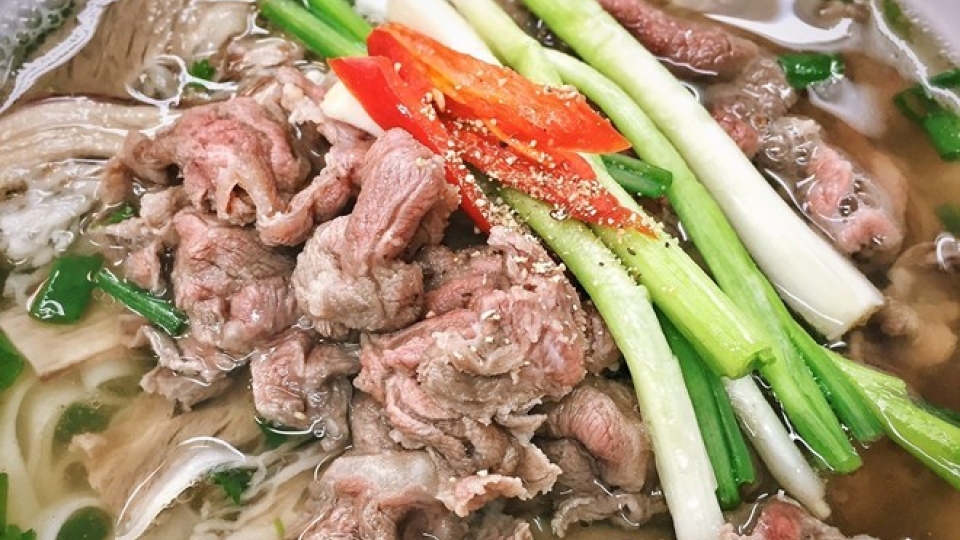 Vietnamese_pho_JHRK.JPG