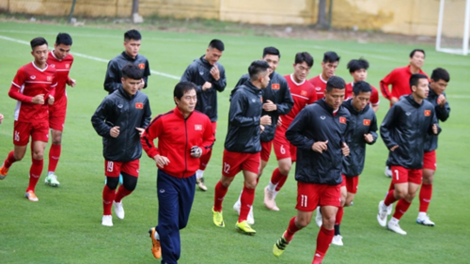 National team holds training session in Hanoi