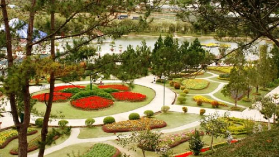 Da Lat- A city of flowers