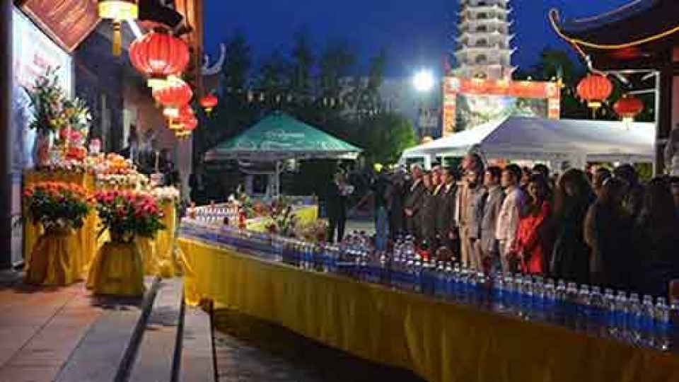Vietnamese expats hold requiem for naval martyrs