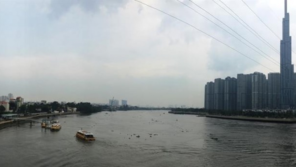 hcm_city_seeks_to_develop_urban_rivercanal_network_1_UROL.jpg