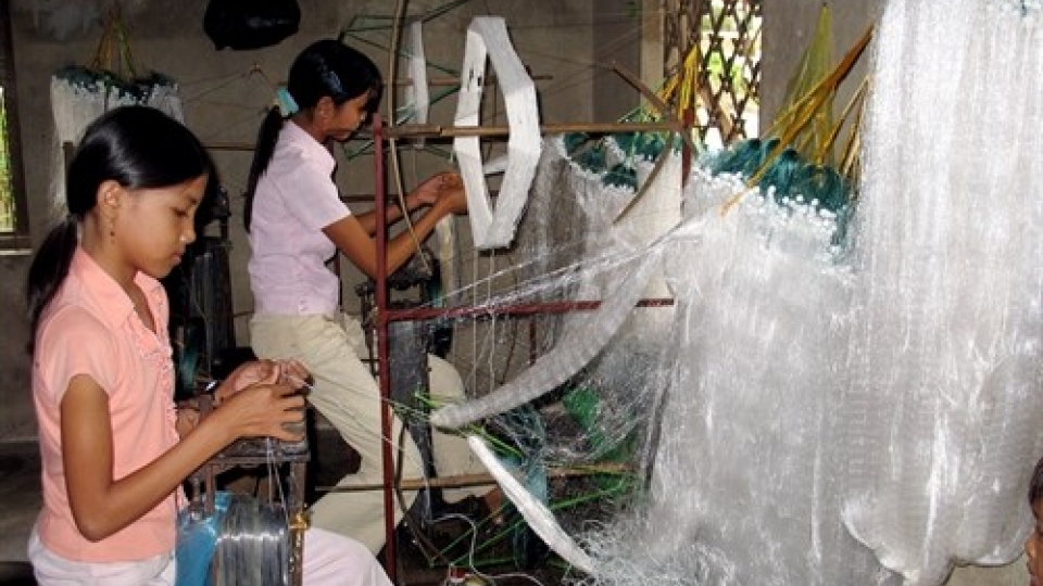 Government cracks down on child labour