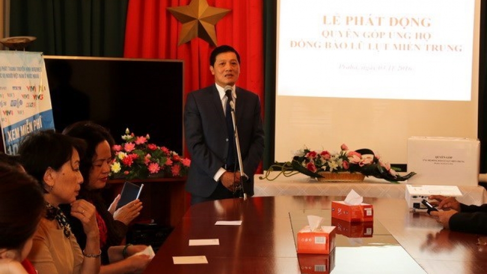 OVs in Czech donate over VND2 bln to flood victims in central region