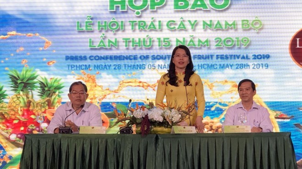 press_conference_on_Southern_Fruit_Festival_QNJS.jpg
