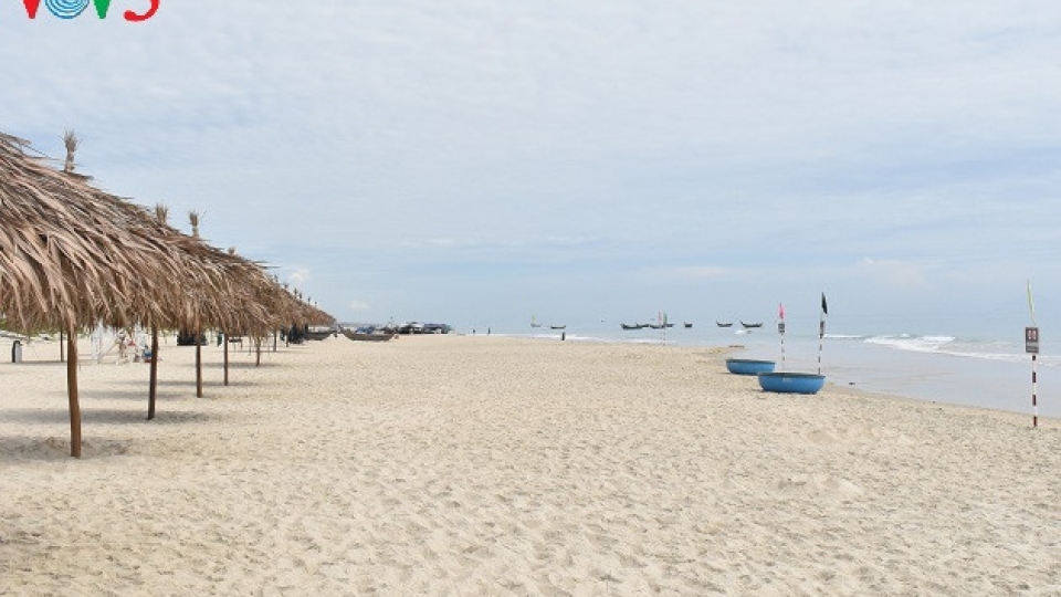 Quang Nam taps potential of coastal economic zones