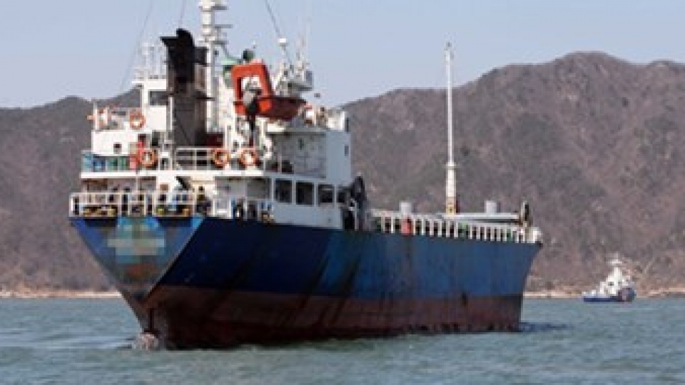 Three Koreans arrested for scheme to smuggle 100 Vietnamese into Busan