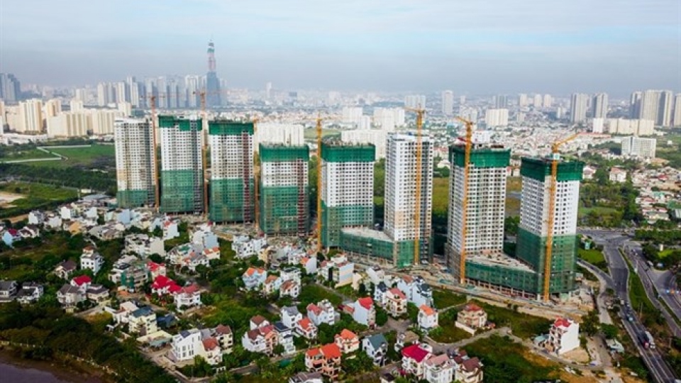 Association urges real estate firms to list