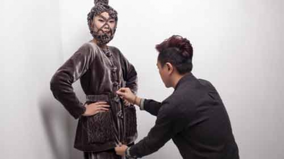 Tokyo Fashion Week highlights designs by Cong Tri