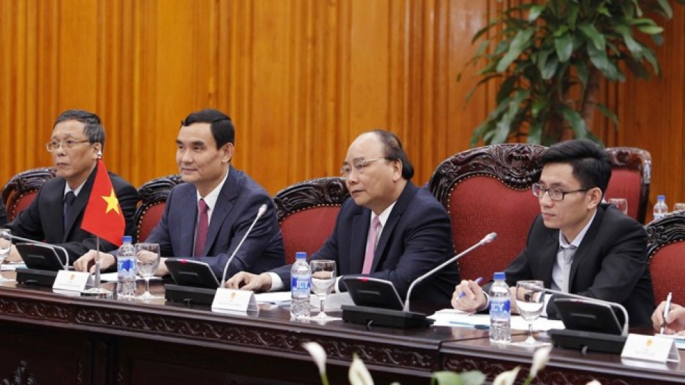 PM Nguyen Xuan Phuc hosts Lao Front leader