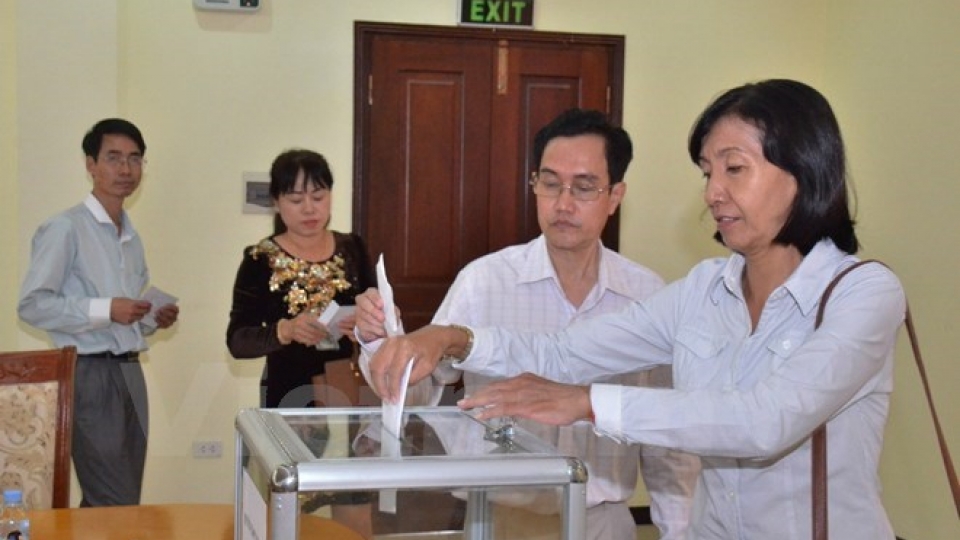 Vietnamese in Cambodia, Mexico join hands to assist flood victims