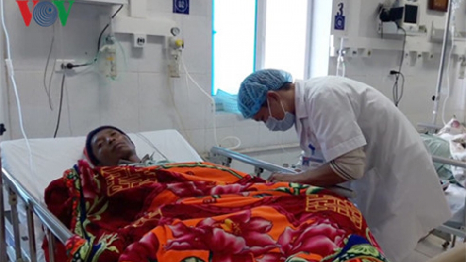Officials say 6 dead in food poisoning outbreak in Lai Chau
