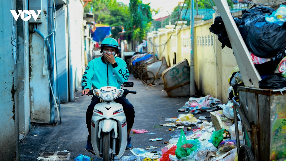Chuyên gia: “Giải thích về phân loại rác của cơ quan quản lý chưa đến nơi đến chốn"