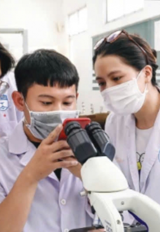 Ấn phẩm Tiếng nói Việt Nam số 33 (2000) - Thứ Năm ngày 14/8/2025