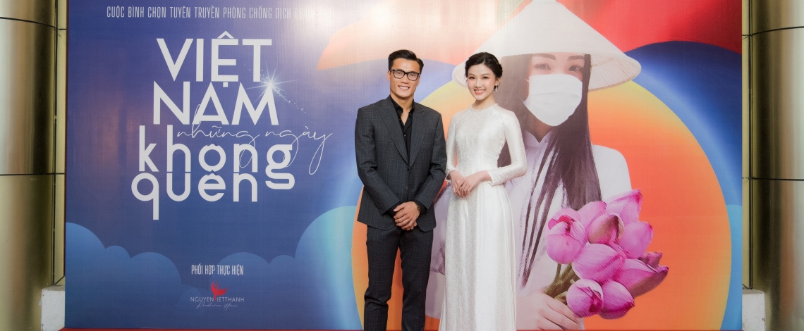 Lương Thanh "sát cánh" Bùi Tiến Dũng tại lễ trao giải "Việt Nam - những ngày không quên"