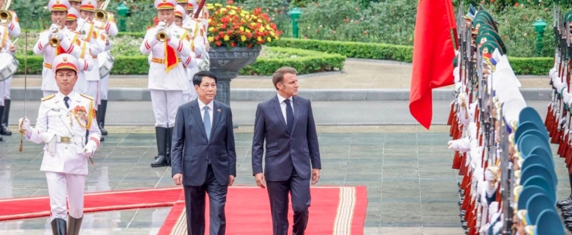 Red-carpet welcome for President Emmanuel Macron in Hanoi