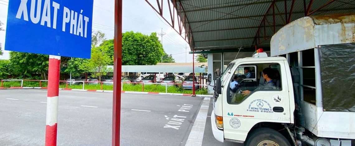 Kiểm soát chặt việc thi bằng lái xe giúp xây dựng văn hóa giao thông an toàn